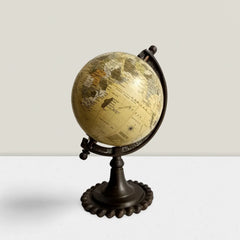 Globe terrestre 021