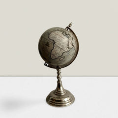 Globe terrestre 025