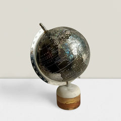 Globe terrestre 013