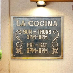 Bronze name and address sign,
outdoor bronze address plate