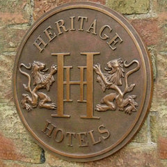 Bronze address sign for home |
Outdoor bronze address plaque