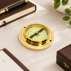 Boussole de bureau personnalisée avec boîte en bois personnalisée DC46