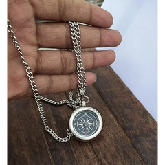 Engraved Compass Locket CL101