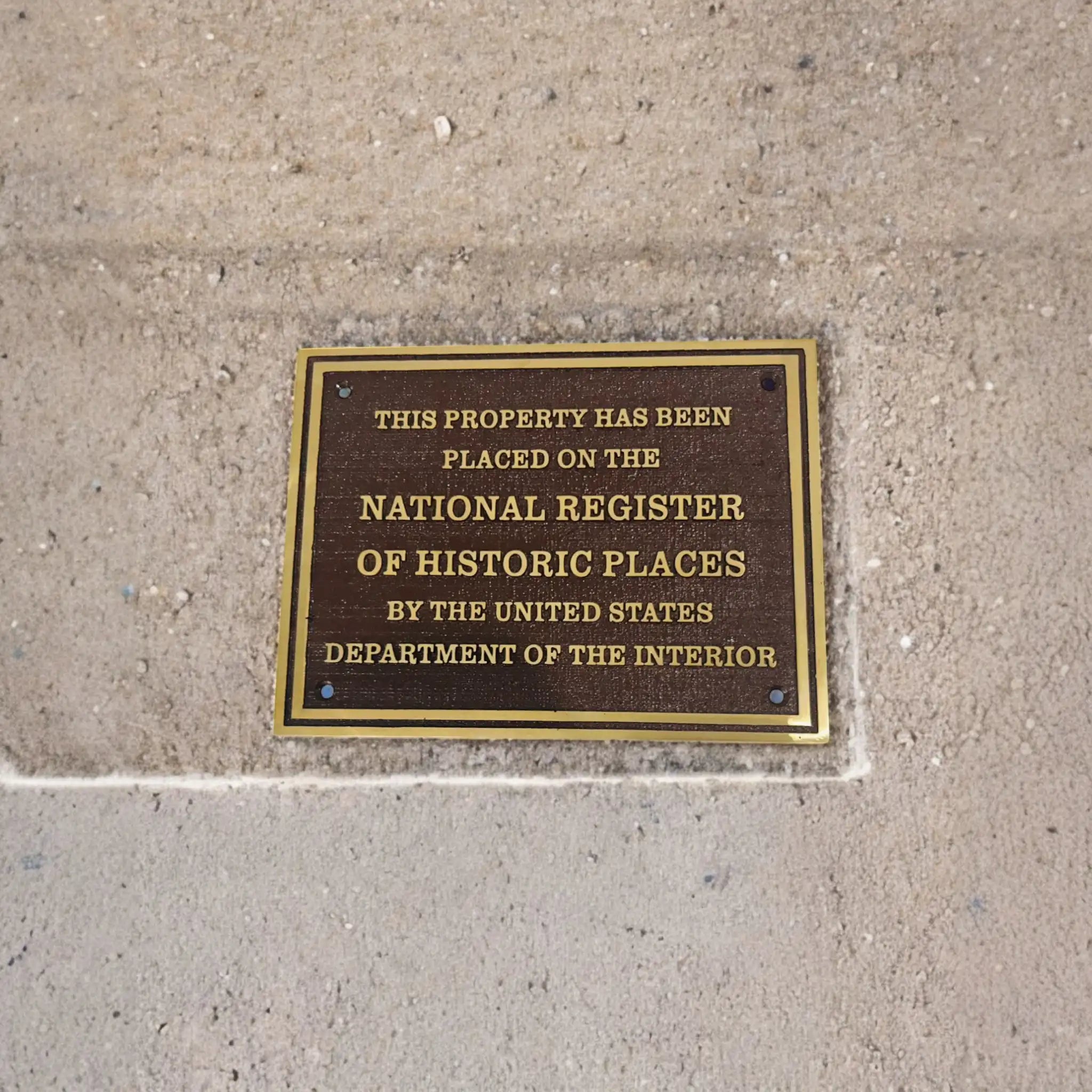 historic site identification plaque