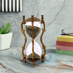 20 minutes Vintage Hourglass Sand Timer on desk