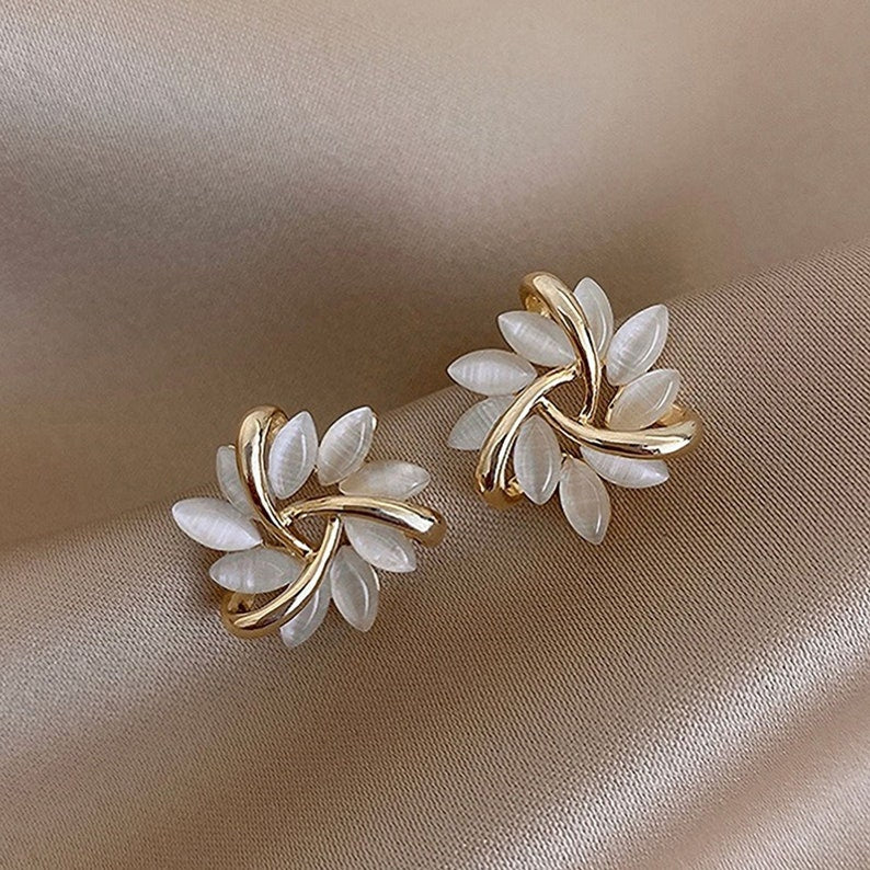 Opal Flower Stud Earrings, Triquetra Earrings, Minimalist Earrings, Floral Earrings, Dainty Flower Earrings, White Flower Studs, Gold Plated